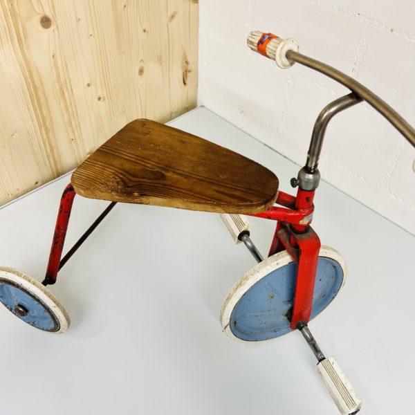 Tricycle Wisa Gloria